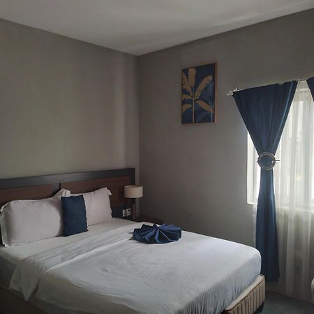 Euro Homes Hotel Accra Kültér fotó