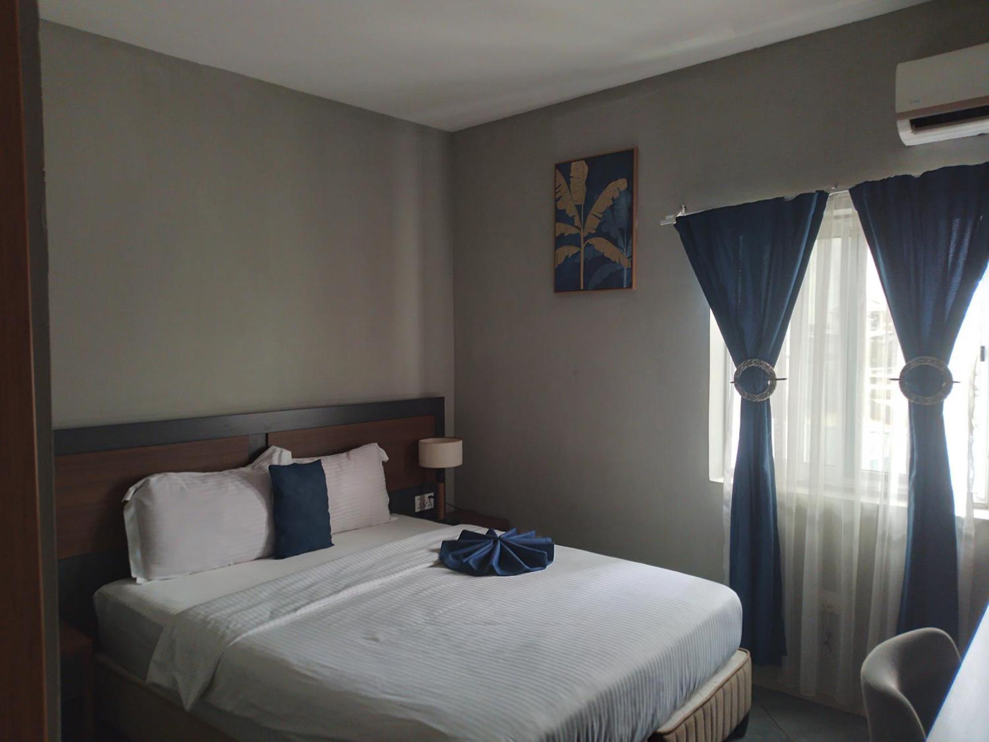 Euro Homes Hotel Accra Kültér fotó