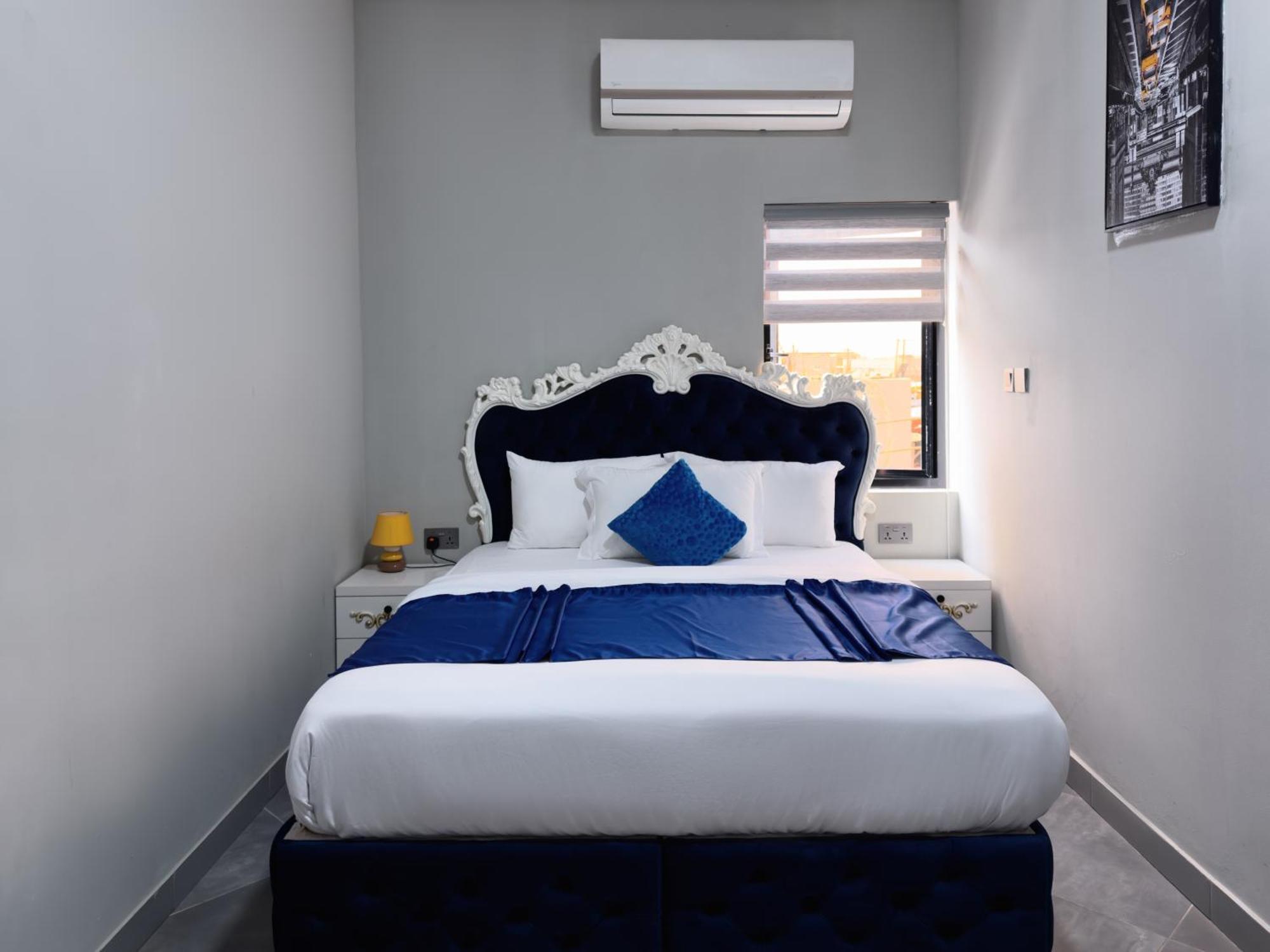 Euro Homes Hotel Accra Kültér fotó